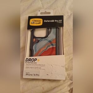 OtterBox defender pro tx for Iphone 16pro